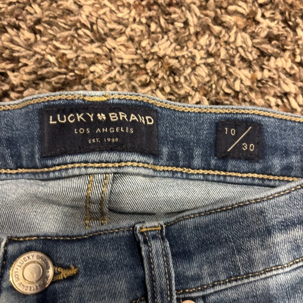 Women’s Lucky Brand Light Blue Denim Jeans